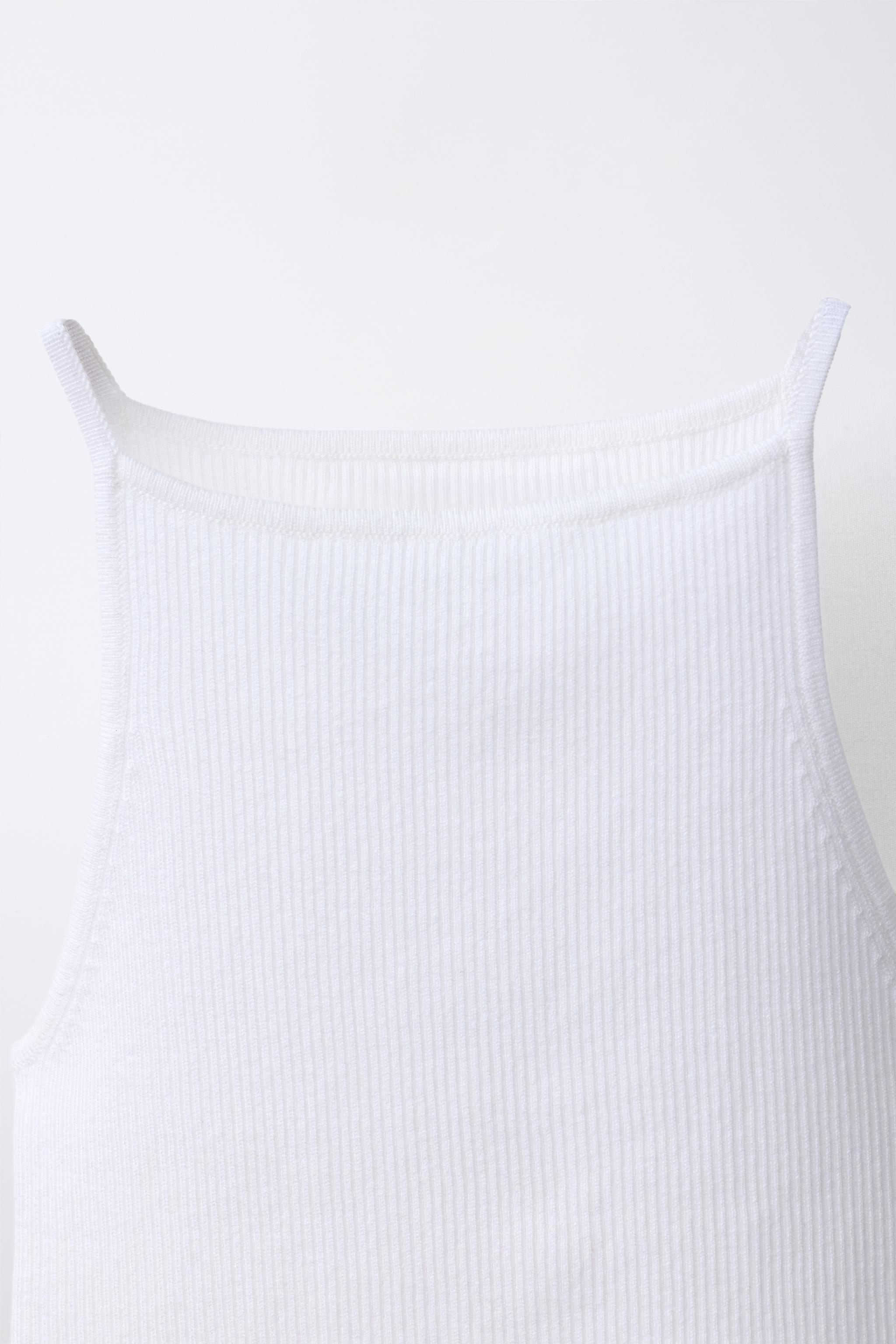 TOP EN MAILLE CANNELÉE